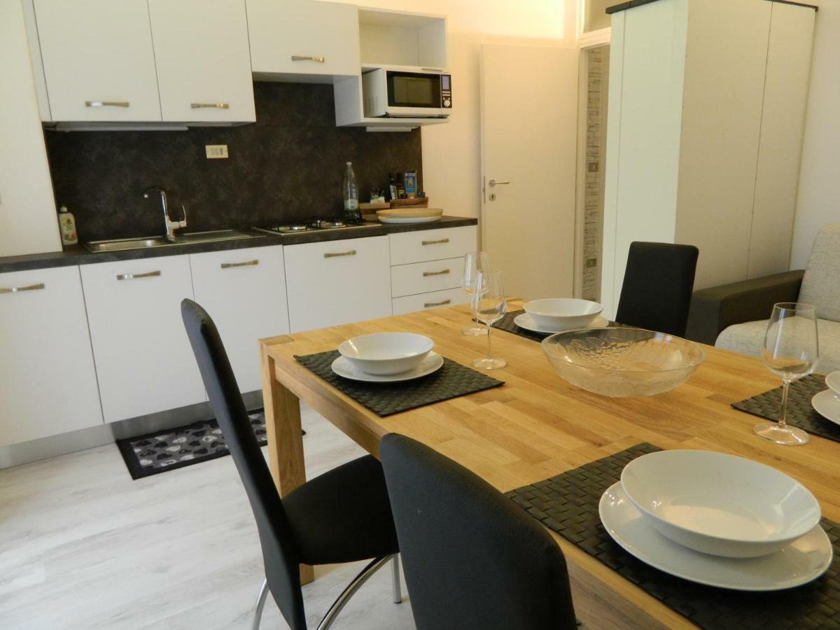 Apartament Wind Torbole Sul Garda Zewnętrze zdjęcie
