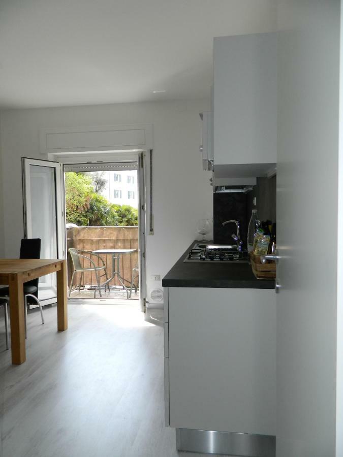 Apartament Wind Torbole Sul Garda Zewnętrze zdjęcie